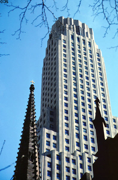 Trinity Spire & Bank of New York (1930) (1 Wall St.) (50 floors) with octagonal top. New York, NY.
