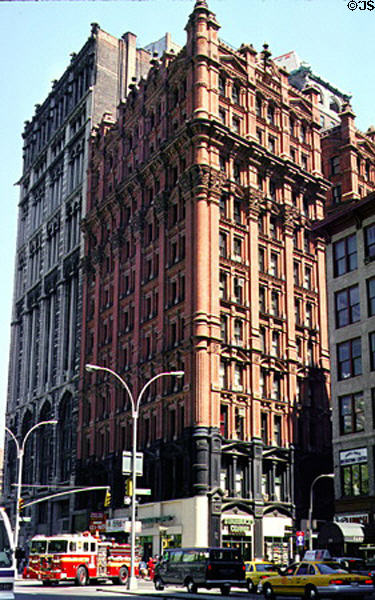 Potter Building (1886) (38 Park Row) (11 floors). New York, NY. Style: Queen Anne. Architect: Norris G. Starkweather.