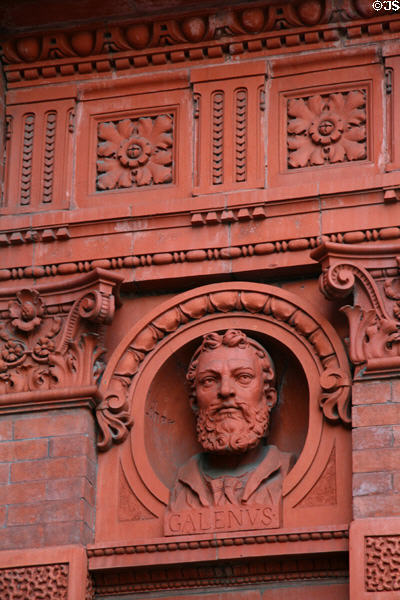 Terra cotta bust of Galenus on Deutsches Dispensary. New York, NY.