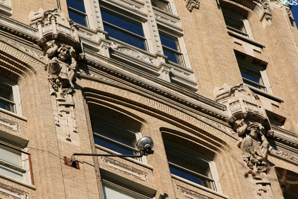 Gargoyles on Madison Square Building (1912) (15 East 26th St. of Madison Square Park) (20 floors). New York, NY. Architect: Maynicke & Franke.