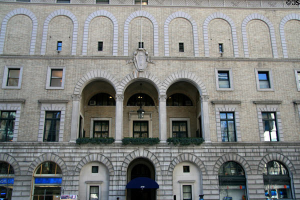 Racquet & Tennis Club (1918) (370 Park Ave. at 52nd St.). New York, NY. Style: Italian Renaissance palazzo. Architect: McKim, Mead & White.