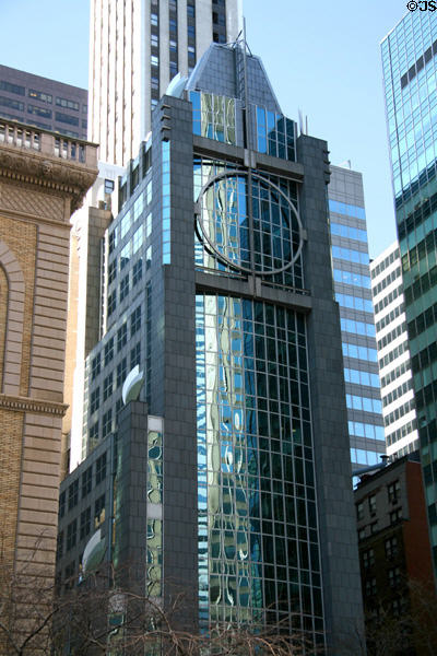 Banco Santander (1991) (45 East 53rd St.) (20 floors). New York, NY. Architect: Rogers, Burgun, Shahine & Deschler, Inc..