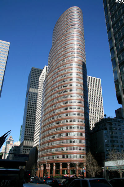 53rd at Third (1986) (34 floors). New York, NY. Architect: Johnson / Burgee Architects.