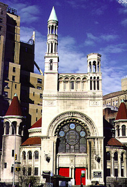First Baptist Church (1891) (265 West 79th St. at Broadway). New York, NY. Architect: George M. Kaiser.