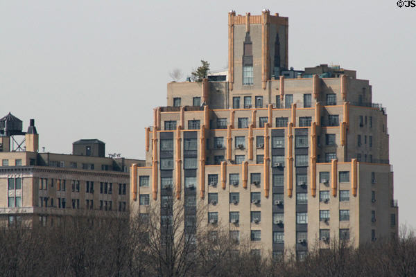241 Central Park West (1931) (19 floors). New York, NY. Style: Art Deco. Architect: Schwartz & Gross.