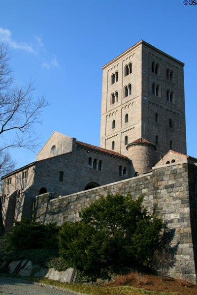 The Cloisters (1939) (Fort Tryon Park) recreates a medieval monastery structure. New York, NY. Architect: Allen, Collins & Willis.