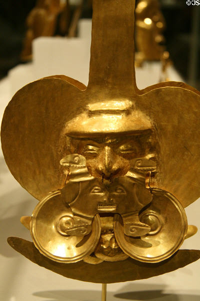 Hammered gold arm ornament from Yotoco (Calima) culture, Colombia (1st-7thC) at Metropolitan Museum of Art. New York, NY.