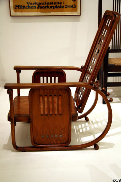 Side view of bentwood reclining Sitzmaschine chair (1905) by Josef Hoffmann at MoMA. New York, NY.