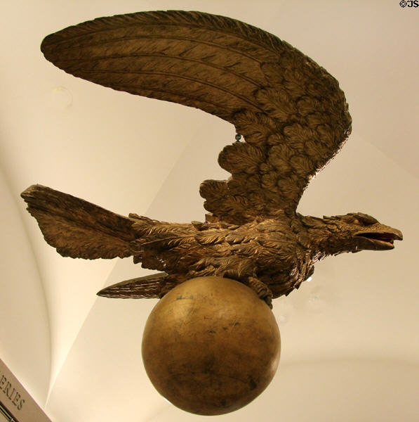 Carved wood eagle (1809-11) by William Rush at Metropolitan Museum of Art. New York, NY.