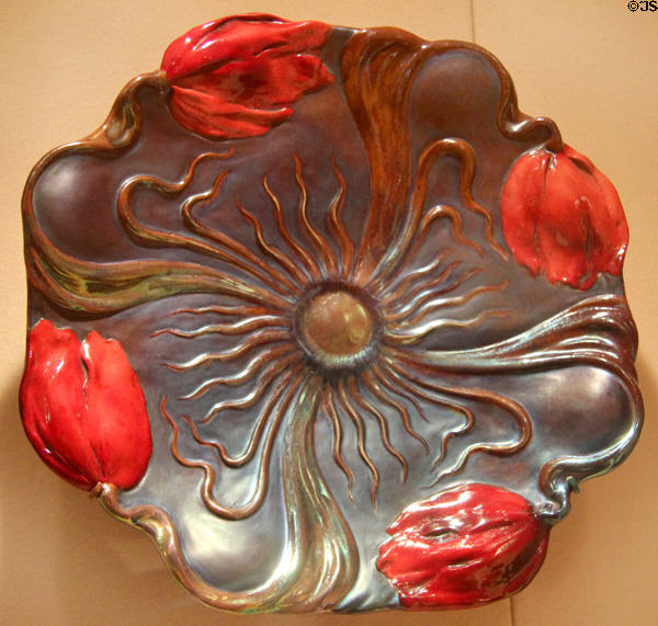 Art Nouveau earthenware dish (c1900) by Zsolnay Factory of Pécs, Hungary at Metropolitan Museum of Art. New York, NY.