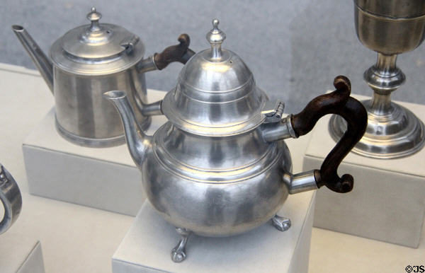 Pewter teapots (1764-98) by William Will of Philadelphia at Metropolitan Museum of Art. New York, NY.