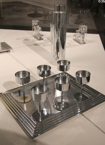 Chrome plated Manhattan cocktail set (1940) by Norman Bel Geddes for Revere Copper & Brass Co. of Rome, NY at Metropolitan Museum of Art. New York, NY.