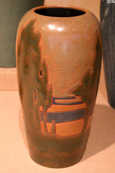 Earthenware vase (1914-7) by Frederick Hurten Rhead of Rhead Pottery, Santa Barbara, CA at Metropolitan Museum of Art. New York, NY.