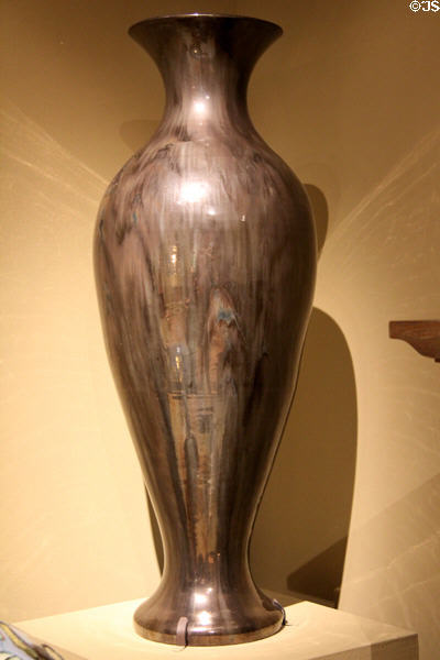 Pottery vase (c1915) by Fulper Pottery of Flemington, NJ exhibited at 1915 Panama Pacific International Expo in San Francisco at Metropolitan Museum of Art. New York, NY.