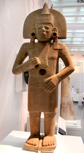 Huastec sandstone life-death figure (c900-1250) from Chilituju (?), San Luis Potosí, Mexico at Brooklyn Museum. Brooklyn, NY.
