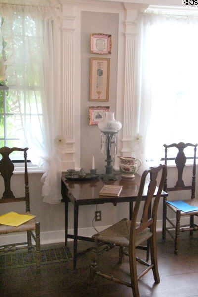 Writing table & chairs at Home Sweet Home Museum. East Hampton, NY.