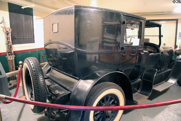 Lincoln limousine custom built for William K. Vanderbilt II (1928) at Vanderbilt Mansion. Centerport, NY.