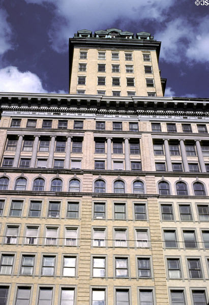 Centre City Building (1904) (21 floors) (40 South Main St.). Dayton, OH. Architect: Charles Herby. On National Register.
