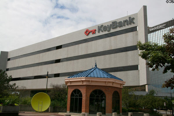 Key Bank [aka Three SeaGate]. Toledo, OH.