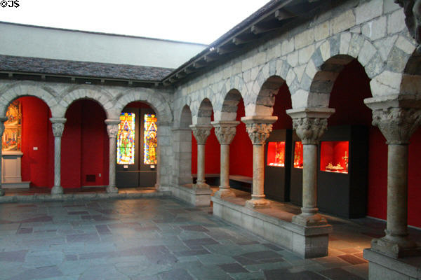 Arcade from Monastery of St-Pons-de-Thomières (1150-13thC) from Southern France at Toledo Museum of Art. Toledo, OH.