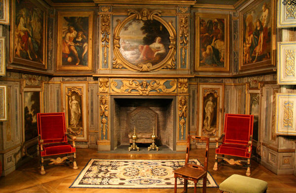 Room from Château de Chenailles from Loire Valley, France (c1650) at Toledo Museum of Art. Toledo, OH.