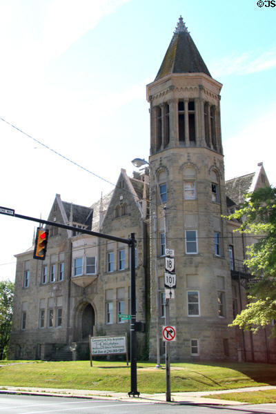 Former Tiffin High School (1893) (Jefferson at E. Market St.). Tiffin, OH.