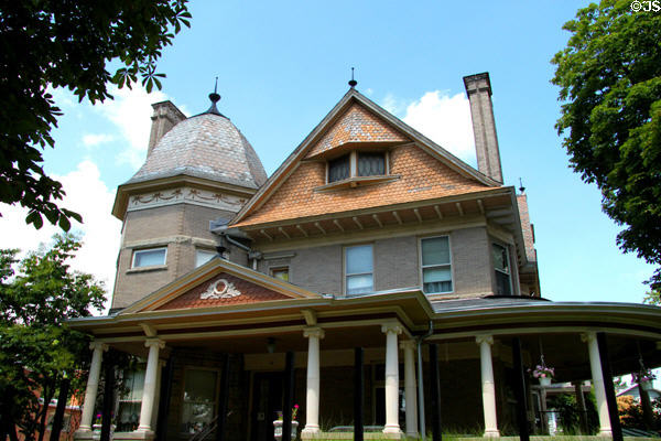 Queen Anne-style house now a Bed & Breakfast (14 Clay St.). Tiffin, OH.
