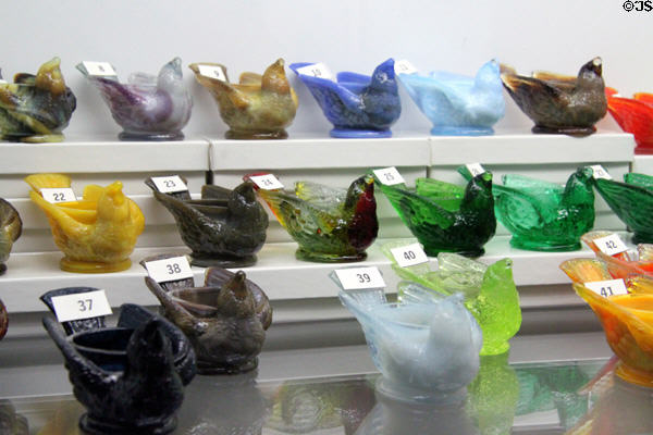 Degenhart glass bird salt dishes at Degenhart Paperweight & Glass Museum. Cambridge, OH.