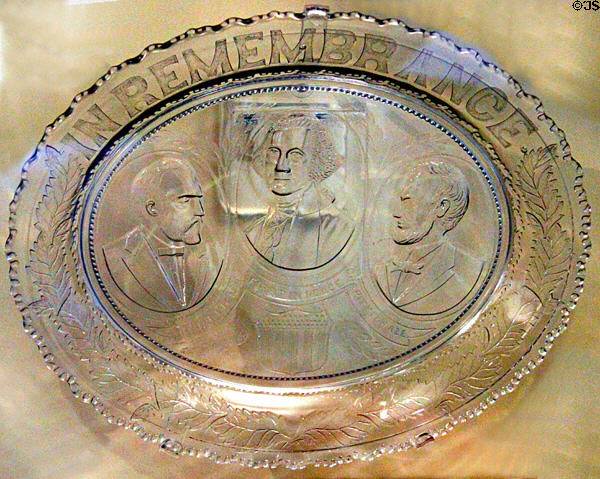 Pressed glass remembrance plate for Presidents Garfield, Washington & Lincoln at Garfield NHS. Mentor, OH.