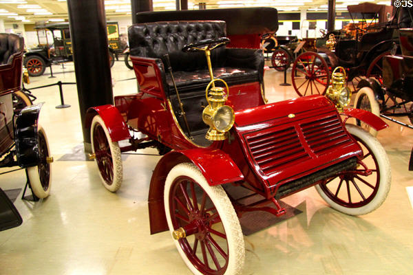 American Gas Model A Runabout (1902) from Cleveland, OH at Crawford Auto Aviation Museum of Cleveland History Center. Cleveland, OH.