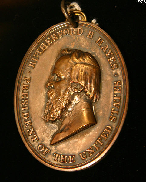 Medal of 19th President Rutherford Birchard Hayes (1877-1881) lived (1822-1893). OK.