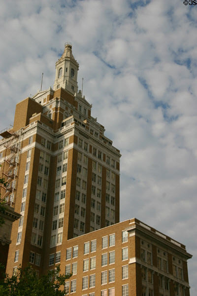320 South Boston Building (1917 & 1928) (22 floors). Tulsa, OK. Architect: George Winkler.