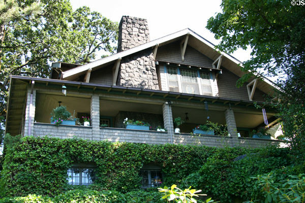 Senator Linwood E. Jones House (1913) (524 High St.). Oregon City, OR. Style: Craftsman Bungalow.