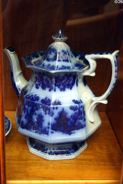 Antique China coffee pot in Governor's Office of Oregon State Capitol. Salem, OR.