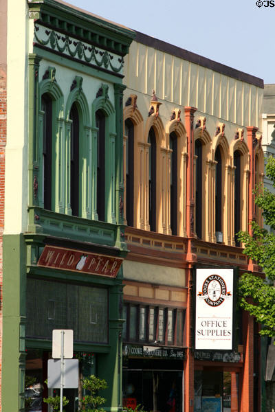 Heritage commercial buildings (1880) (372-370 State St.). Salem, OR. On National Register.
