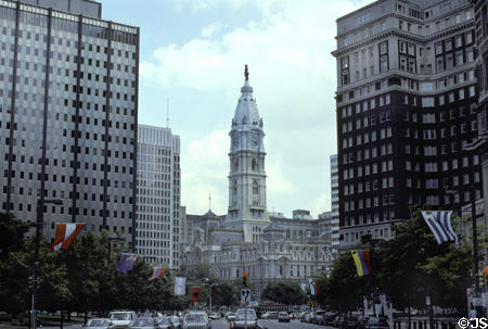 Philadelphia City Hall & skyline. Philadelphia, PA.