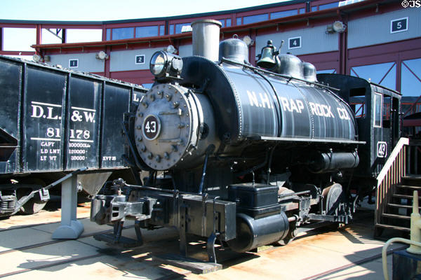 0-4-0T Saddle Tank steam locomotive (1919) by Vulcan Iron Works (New Haven Trap Rock Co. #43) at Steamtown. Scranton, PA.