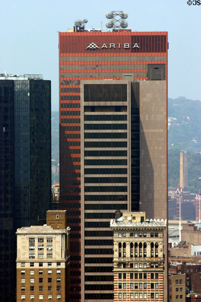Red Ariba Building (former FreeMarkets Center) (1968) (39 floors) by William Lescaze behind One PNC Plaza (1972) (30 floors) by Welton Becket. Pittsburgh, PA.