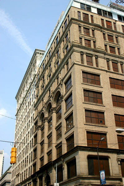 Kaufmann's Building (1898) (Fifth Ave.) (12 floors). Pittsburgh, PA. Architect: Charles Bickel.