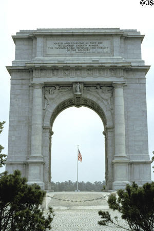 Memorial Arch Valley Forge National Park. PA.