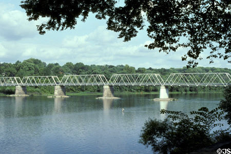 Bridge across Delaware River at Washington Crossing State Park. PA.