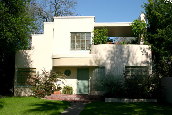 Art Moderne house (1940s) (325 King William) in King William district. San Antonio, TX. Style: Art Moderne.