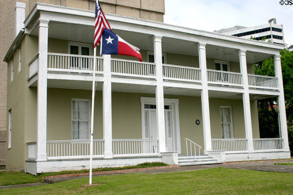 Britton-Evans (centennial) house (1848-50) (411 N Upper Broadway). Corpus Christi, TX.