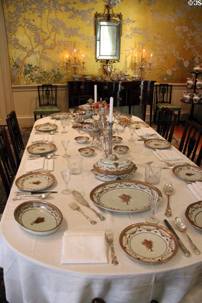Dining room table set with Chinese export porcelain (c1800) at Bayou Bend. Houston, TX.