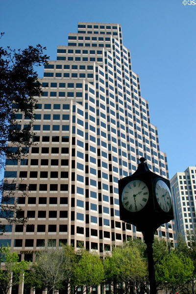One Congress Plaza (1987) (30 floors) (111 Congress Ave.) with triangular upper floors. Austin, TX. Style: Postmodern. Architect: HKS Inc..