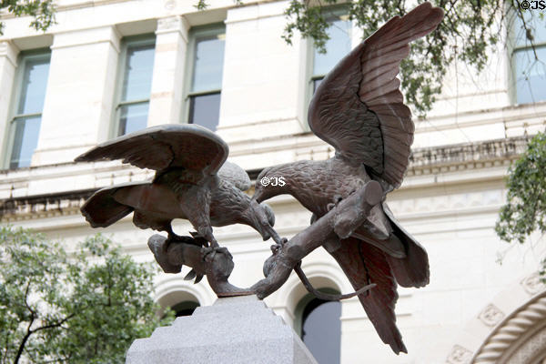 Cinco de Mayo statue with two birds (1981) at San Antonio City Hall. San Antonio, TX.