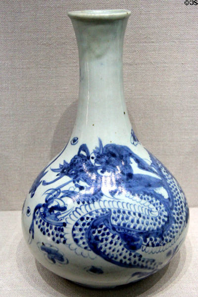 Porcelain wine bottle (19thC) from Korea at Crow Collection of Asian Art. Dallas, TX.