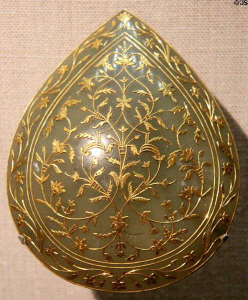 Mughal-period nephrite & gold box cover (18th-19thC) from India at Crow Collection of Asian Art. Dallas, TX.
