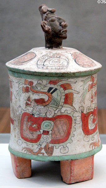 Mayan ceramic tripod vessel with lid (400-500) from Guatemala at Kimbell Art Museum. Fort Worth, TX.