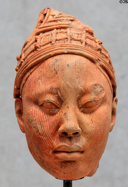 Terracotta head, possibly a King (12th-14thC) from southwestern Nigeria at Kimbell Art Museum. Fort Worth, TX.